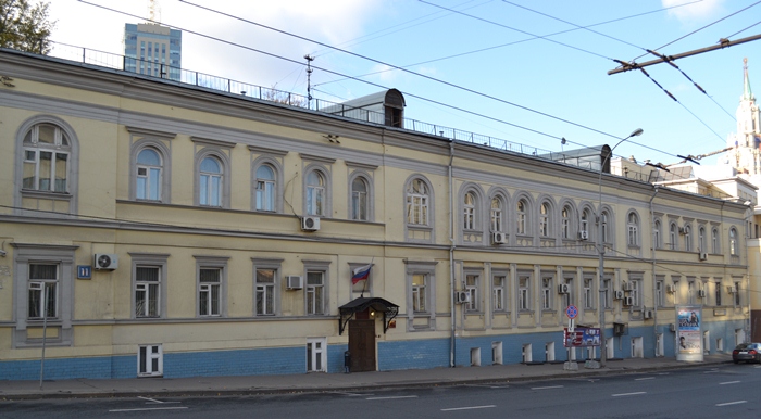 Басманный районный суд (фотография здания)